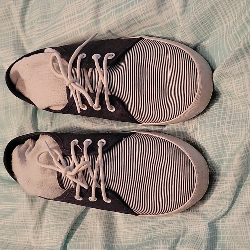 Vans! Womens loafer style navy canvas tie up vans women's size 8